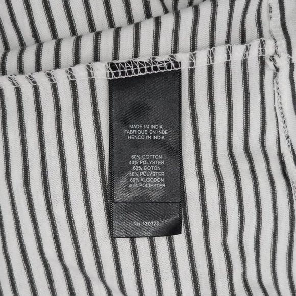 Kenneth Cole Reaction Striped Eyelet Henley T-Shirt, M - Picture 4 of 4